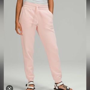 COPY - lulu lemon pink mist scuba joggers NO LONGER SELLS COLOR